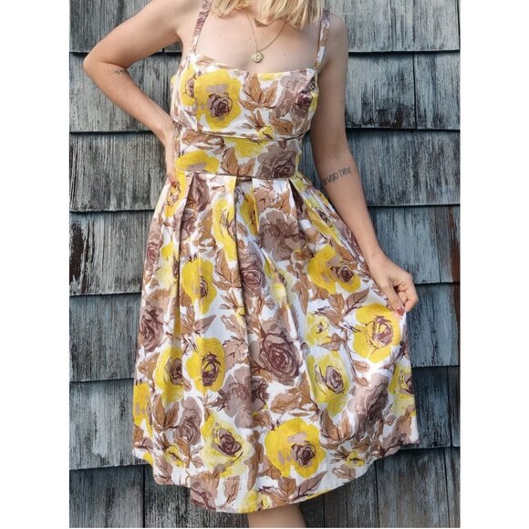Floral dress - Picture 1 of 6